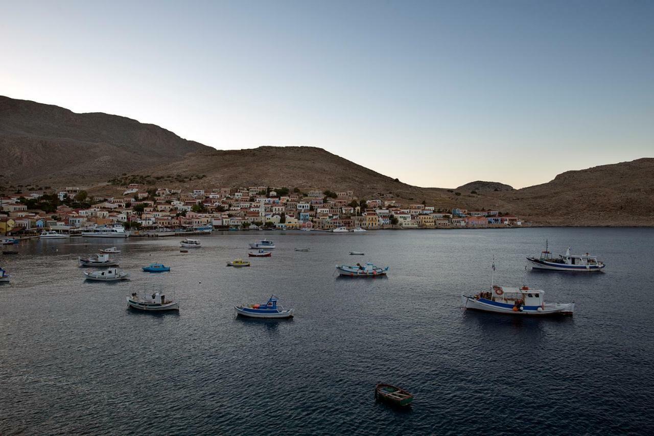 Villa Kalypso Chalki Town Extérieur photo